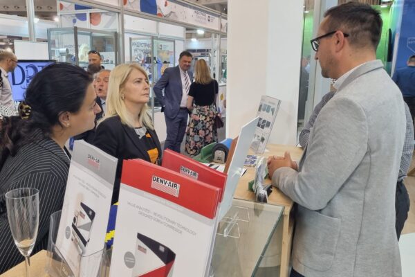 438146353_970734385054697_7335533969984182610_n